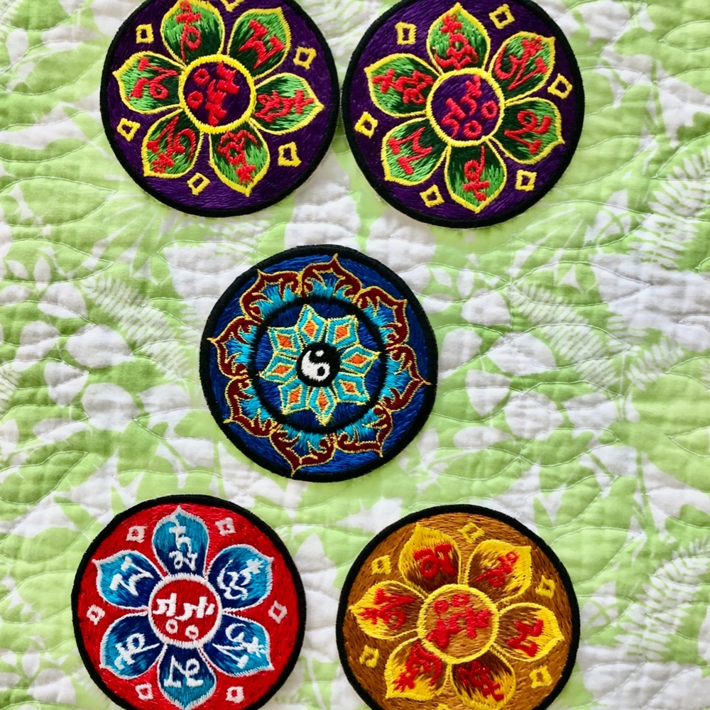 Lot of 6 High quality  Appliqué 4”